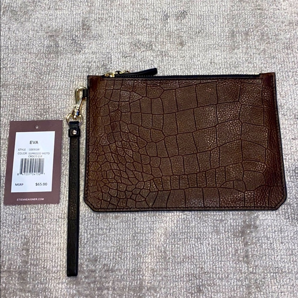 Etienne Aigner leather pouch - Picture 1 of 7